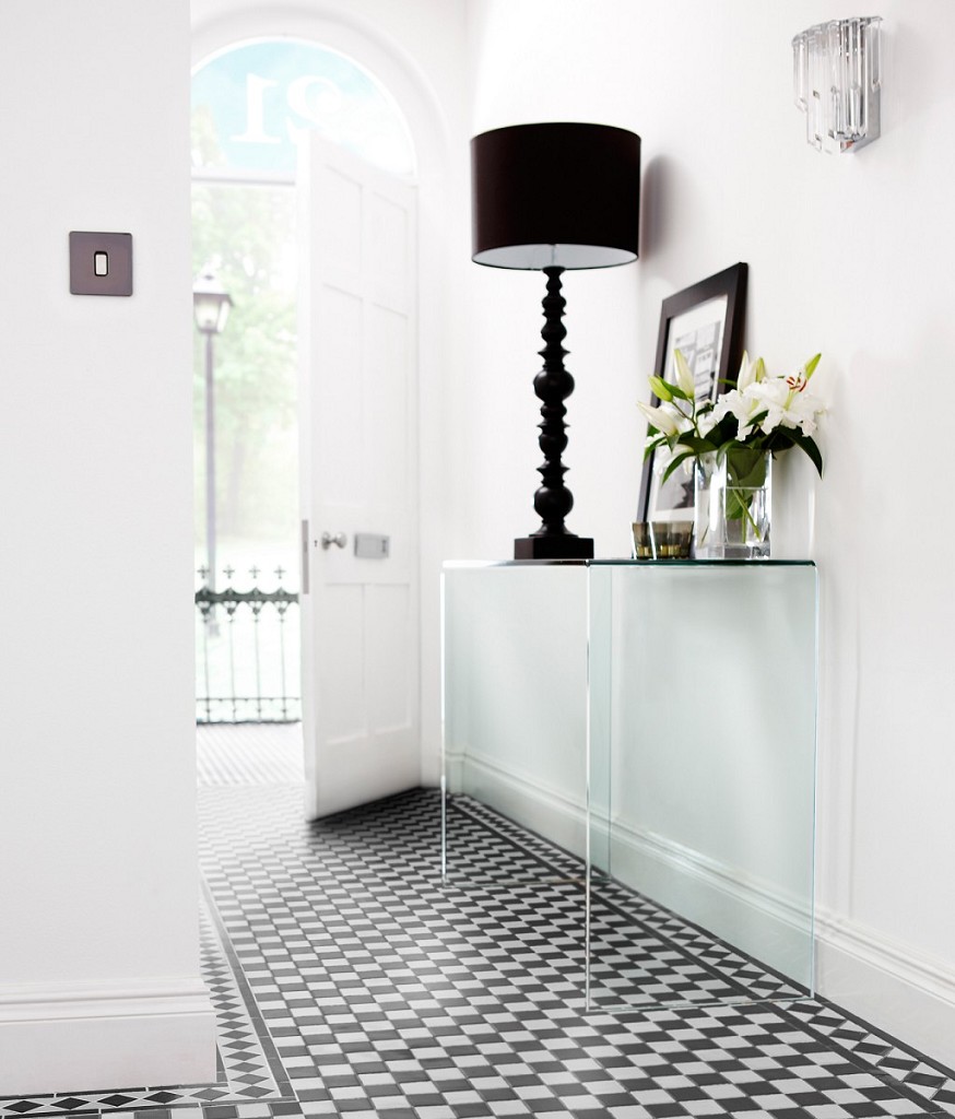 Victorian Black/White Chequer Tile